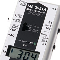 Le gigahertz ME3851A est un appareil de mesure, professionnelle, de champs magnétiques et de champs électriques basses fréquences (de 5 Hz à 100 KHz) avec filtre de fréquence.