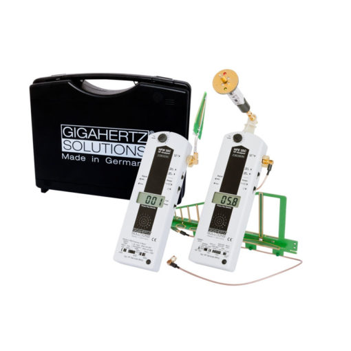 Le kit GIGAHERTZ SOLUTIONS HFEW35C est Kit comprenant les analyseurs hyperfréquences HFE35C et le HFW35C. Ce kit permet de couvrir une plage de mesure allant de 27 MHz à 6 GHz.