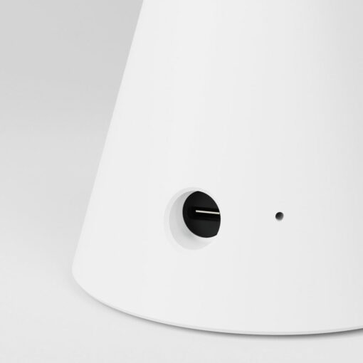 Lampe sans ondes rechargeable avec USB-C en bois en coloris Blanc