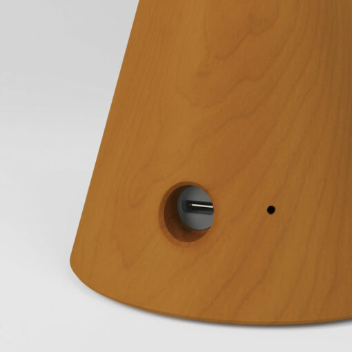 Lampe sans ondes rechargeable avec USB-C en bois en coloris Safran