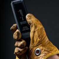 Utilisation du moniteur RF FieldSense FS60 sur site avec équipement de protection